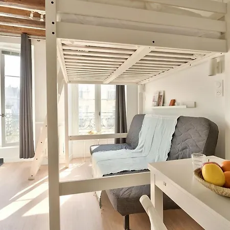 New Mezzanine In The Heart Of * Parigi